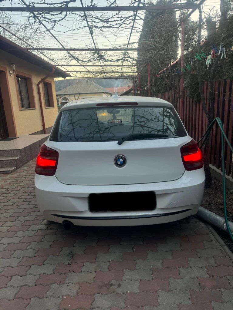 BMW SERIA 1 Sport Line