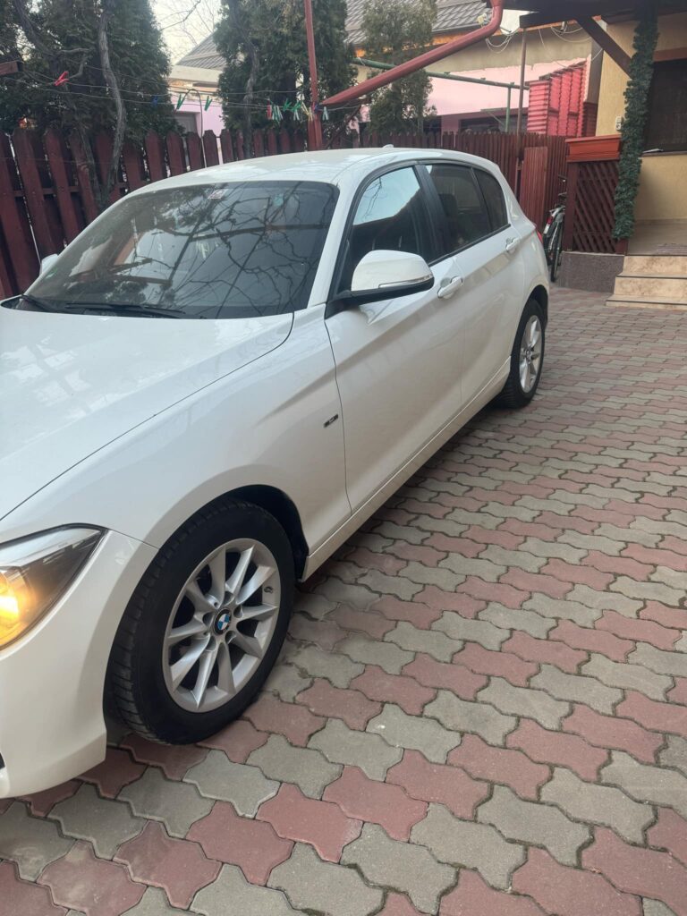 BMW SERIA 1 Sport Line