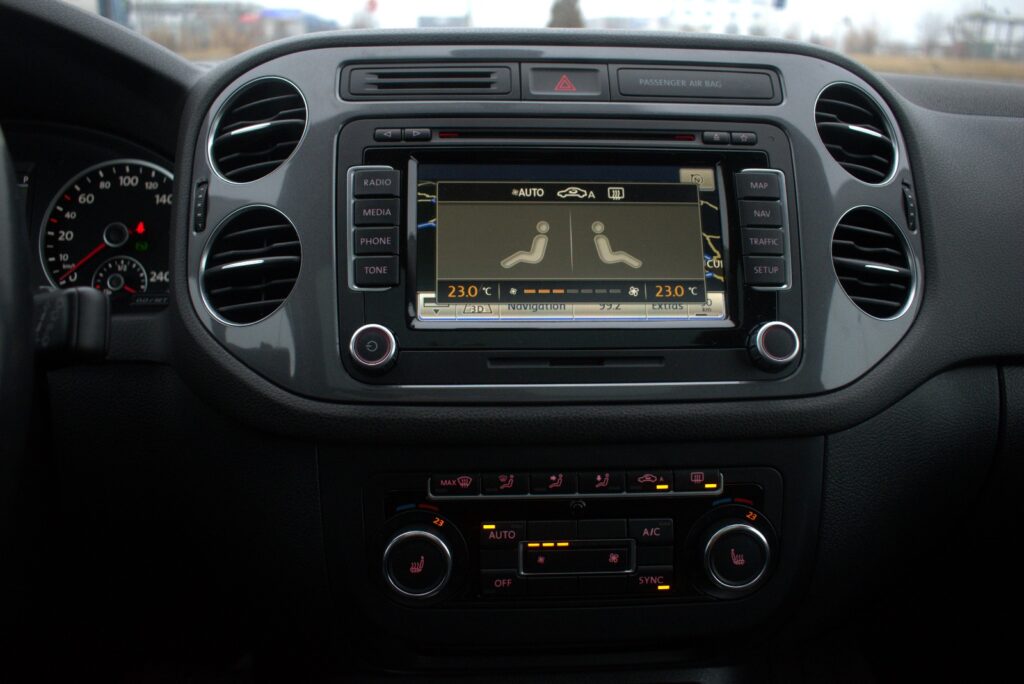 Volkswagen Tiguan 2.0 tdi - 177cp DSG7 4motion