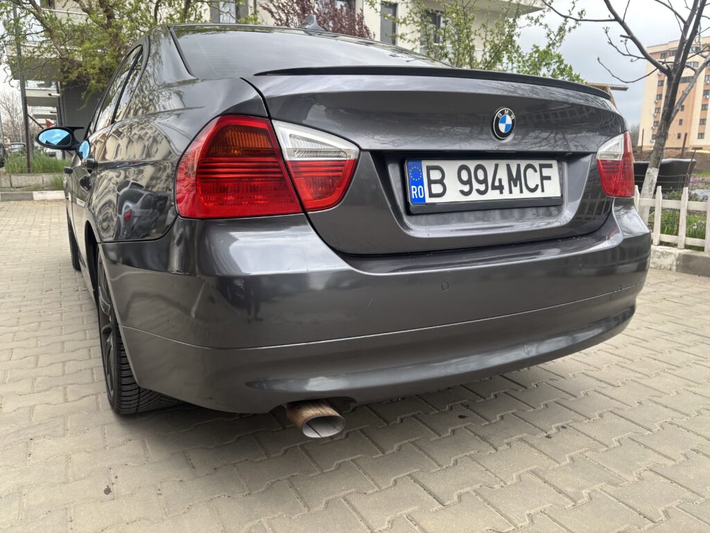 BMW e90 nfl 2006