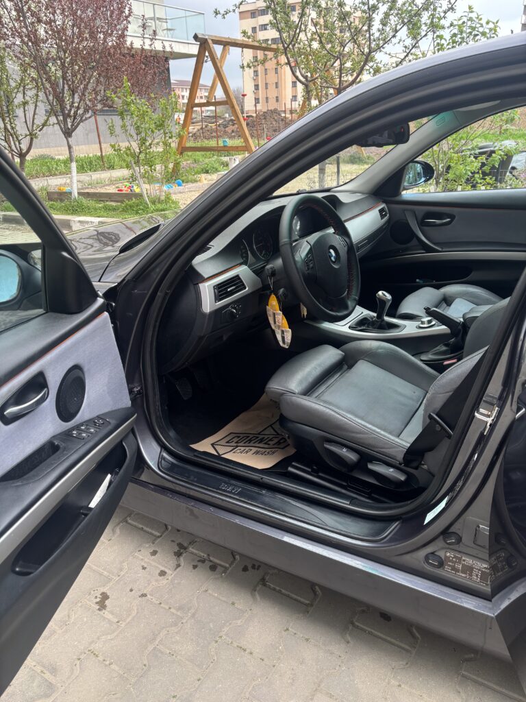 BMW e90 nfl 2006