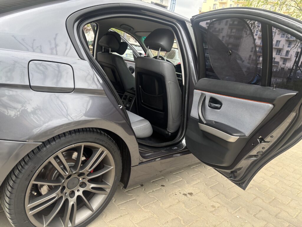 BMW e90 nfl 2006