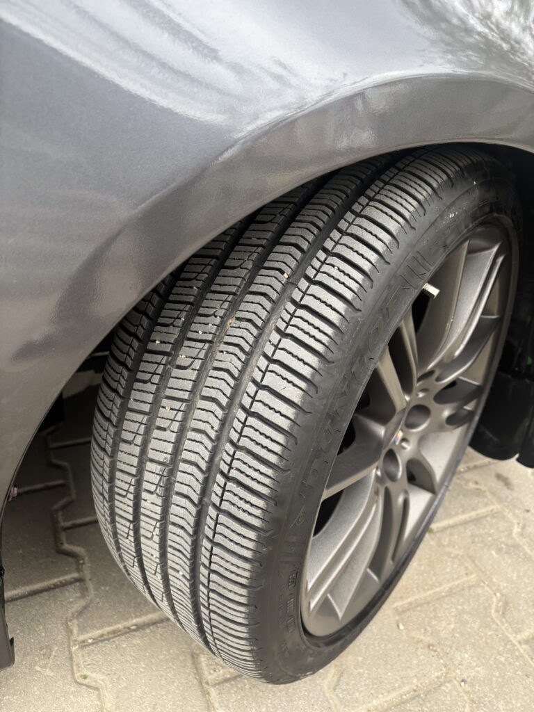 BMW e90 nfl 2006