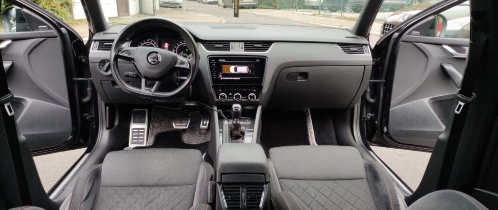 Skoda Octavia 3 Facelift vRS 2.0 diesel 184 cai