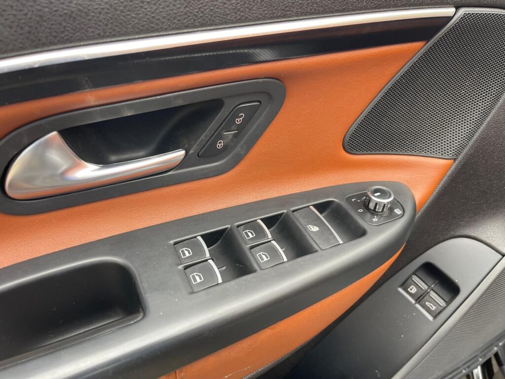 Vând VW Eos