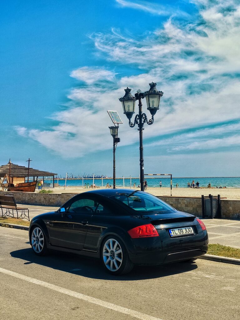 Vând Audi TT 1.8t APP