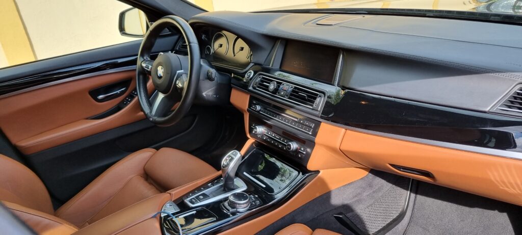 BMW M550D F11 381CP / 4 butoane / B&O / Euro 6 / LED