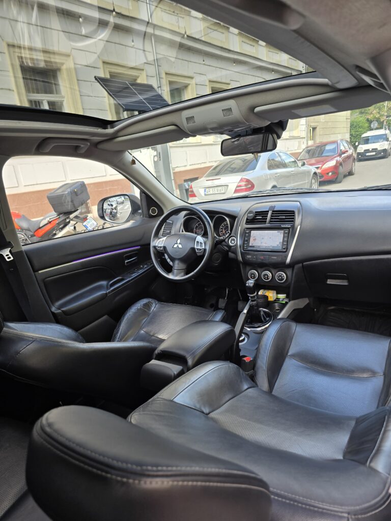 Mitsubishi asx 4×4 la buton,panoramic,senzori+camera masalier