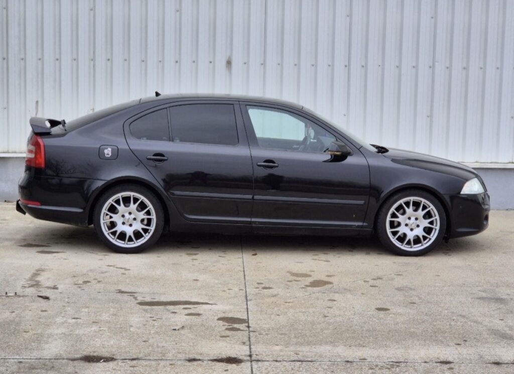 Skoda Octavia 2 VRS