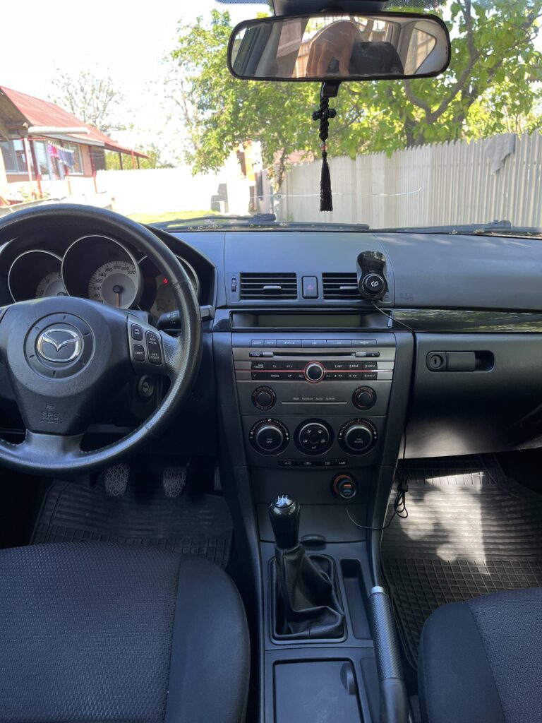 Vând Mazda 3 2007