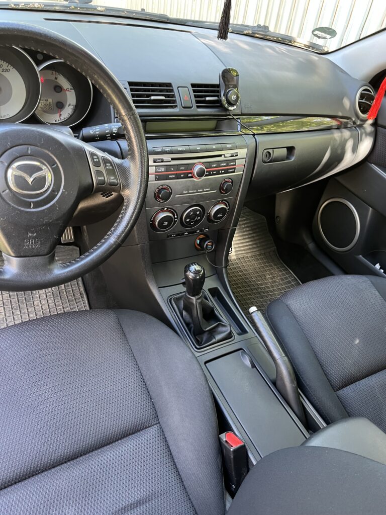 Vând Mazda 3 2007