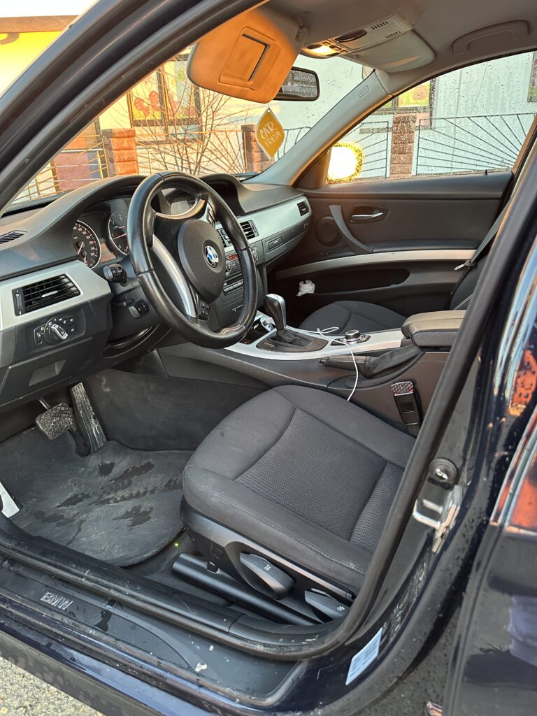 BMW E91 318D