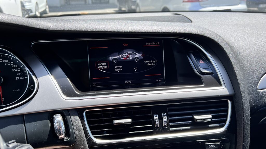 Audi A4 B8.5 2013