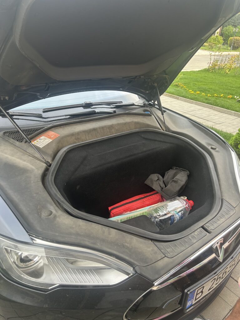 Tesla Model S P90D 2016 - Viteza viitorului te așteaptă! Doar 22.000 EURO