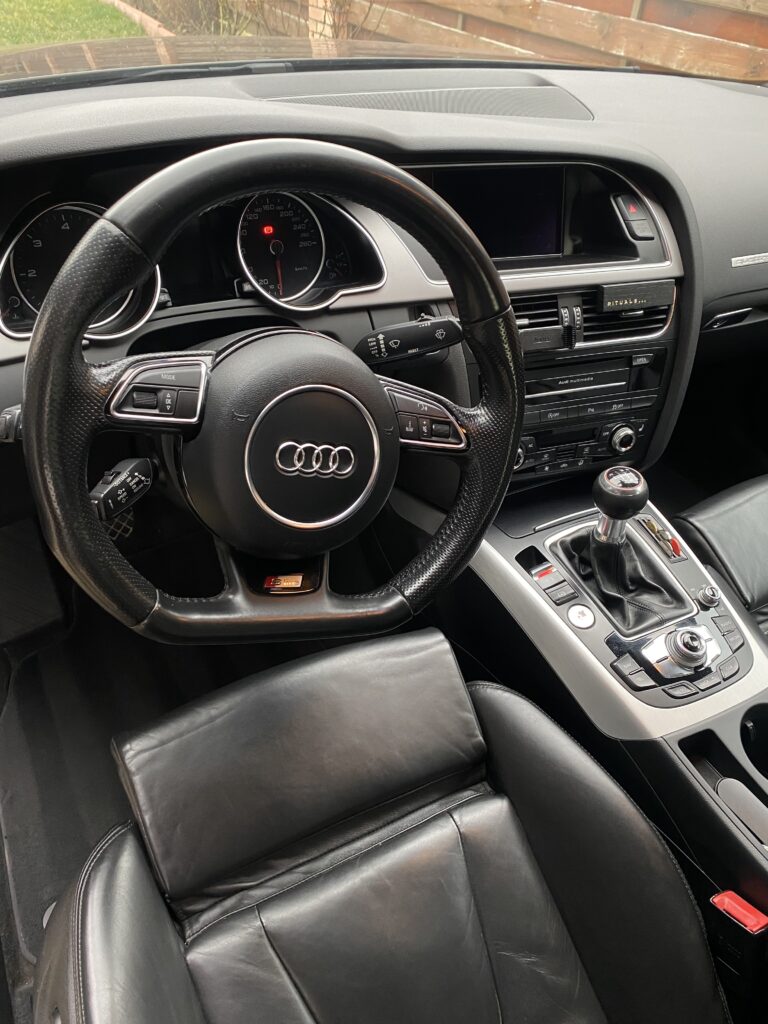 Audi a5 - full istoric, multe dotari
