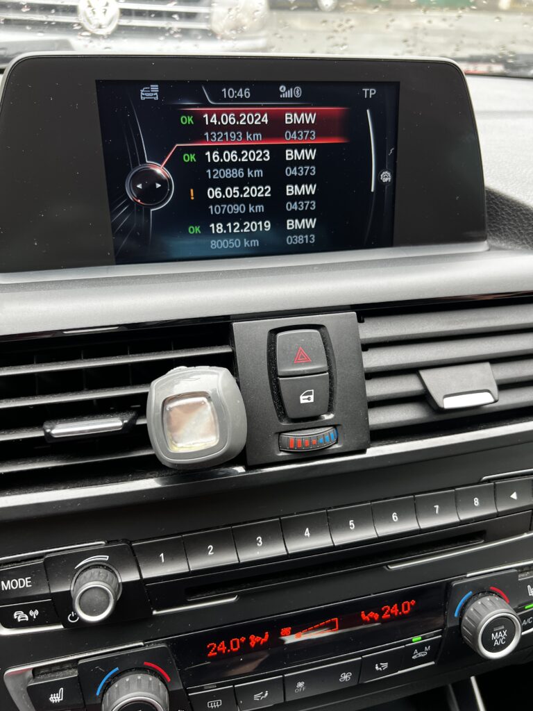 Bmw seria 2 218d Tva Deductibil