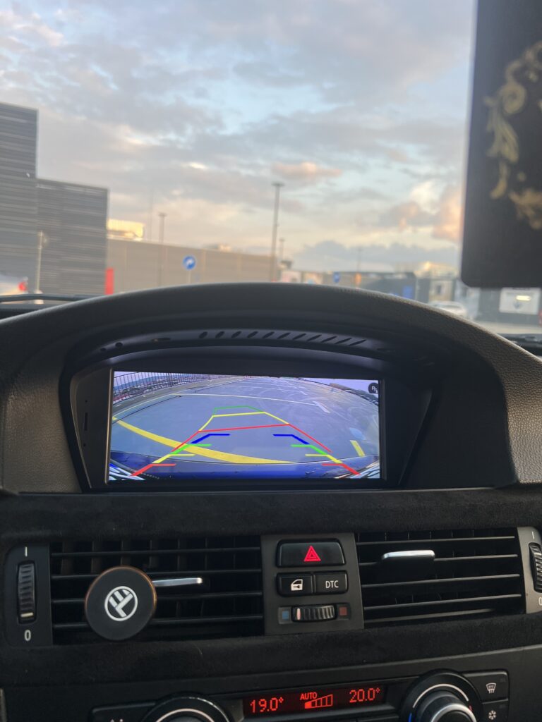 Vand bmw 320d facelift M pack