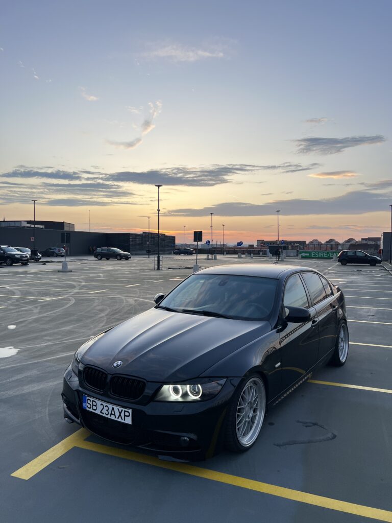 Vand bmw 320d facelift M pack