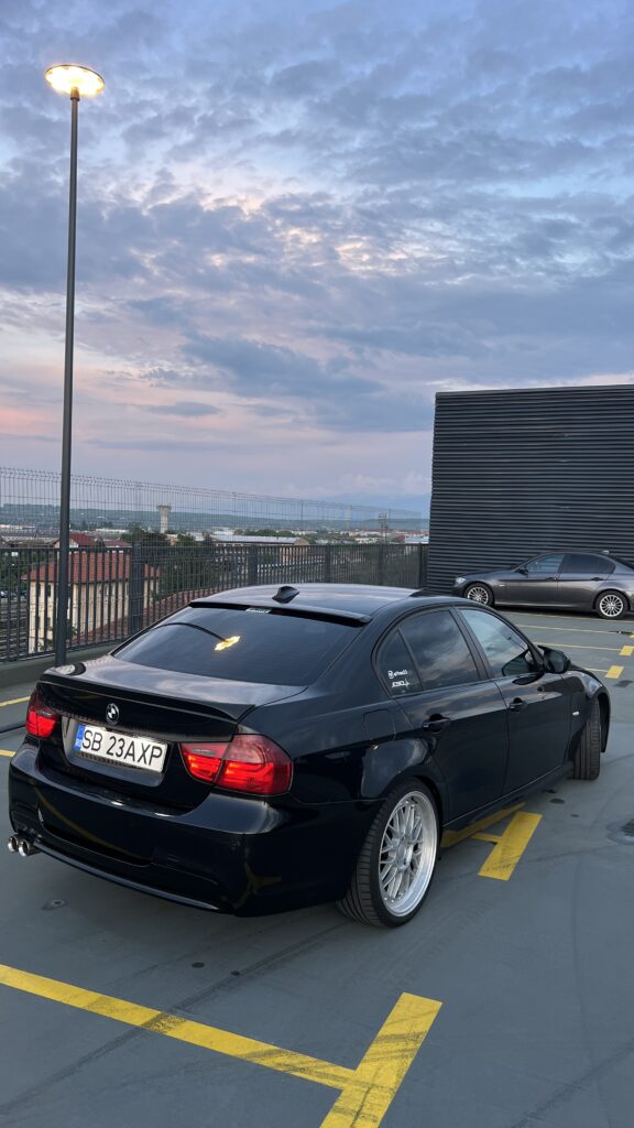 Vand bmw 320d facelift M pack