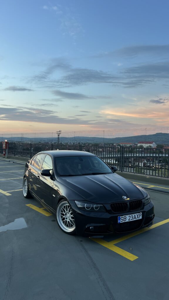 Vand bmw 320d facelift M pack