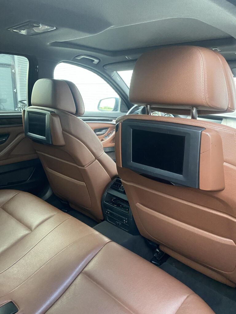 Vând BMW 535xi