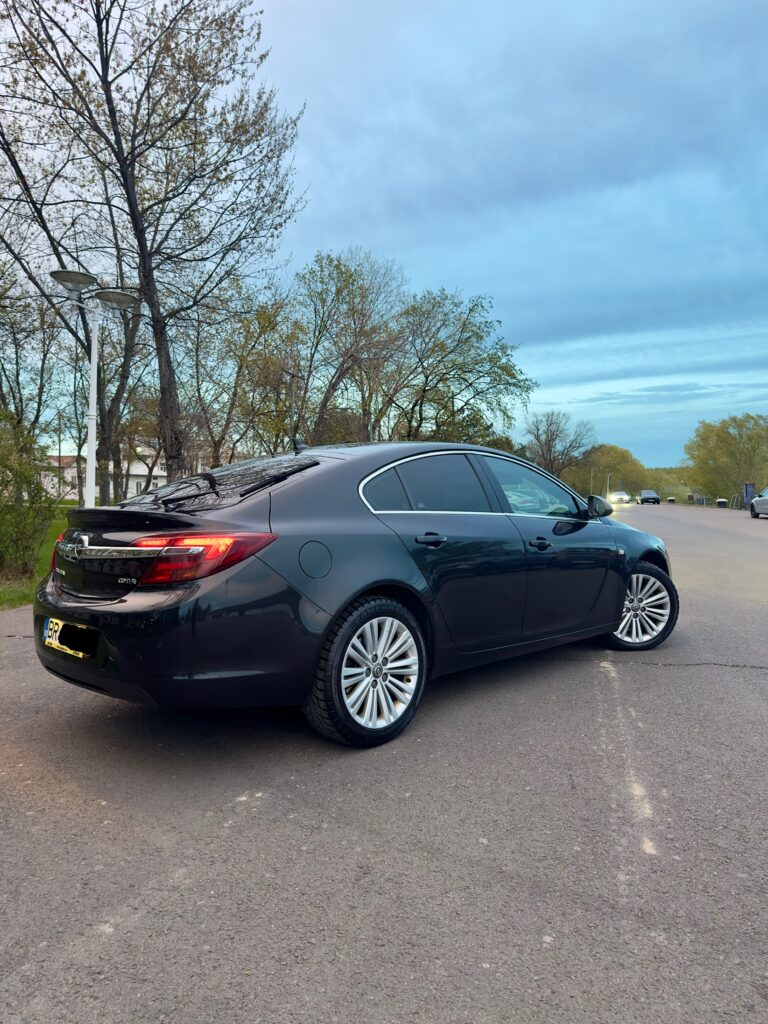 Opel Insignia 4x4, Automat, 2.0 CDTI - 163cp