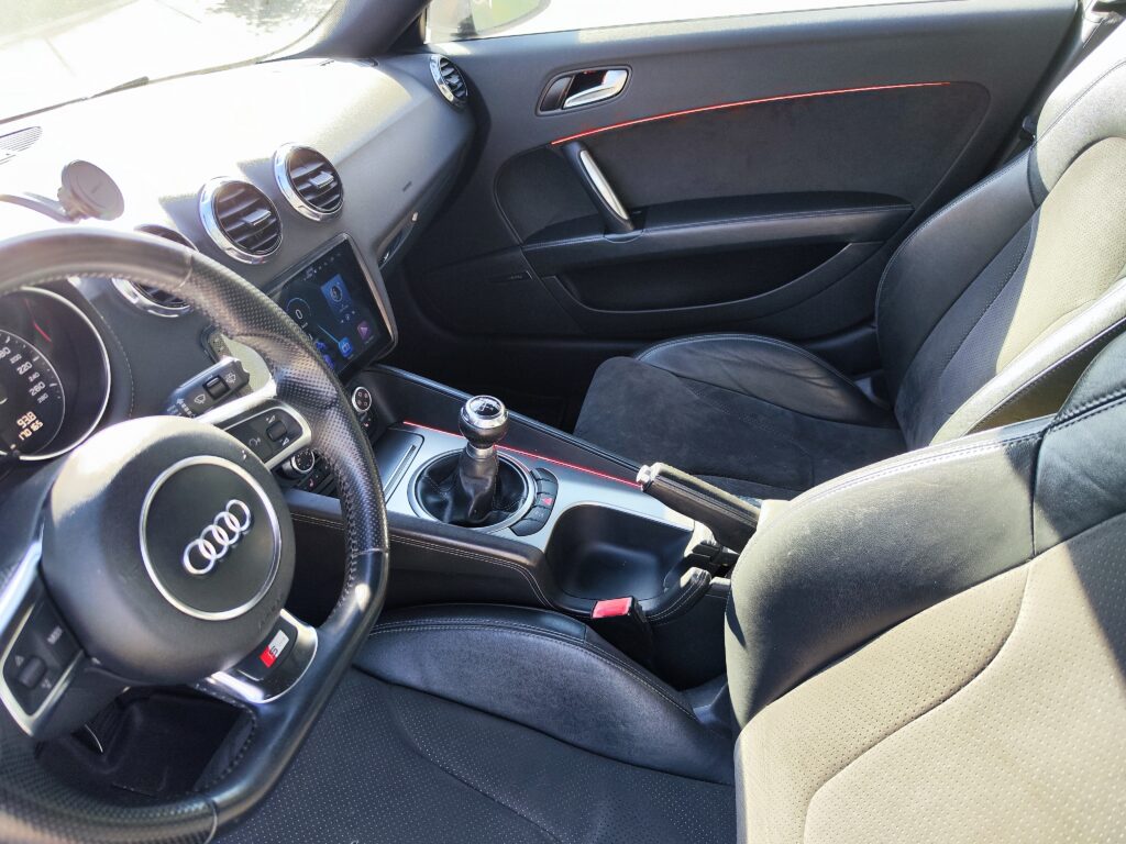 Audi TT 2013 1.8T manual