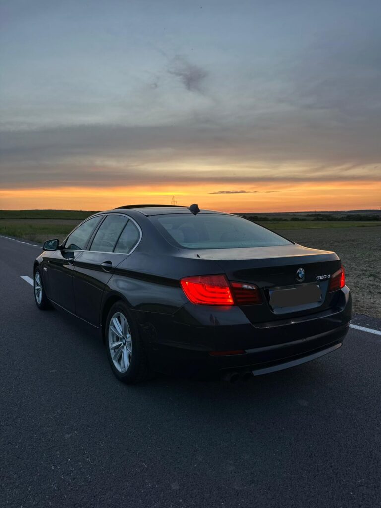 Vând BMW 520D F10