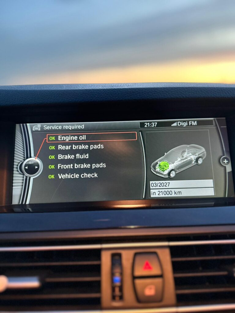 Vând BMW 520D F10