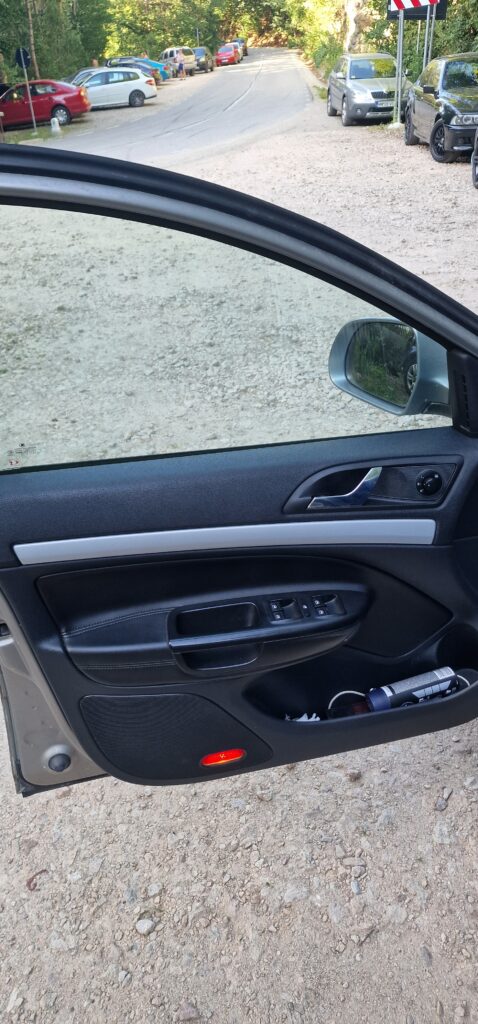 Vând Skoda octavia 2 facelift