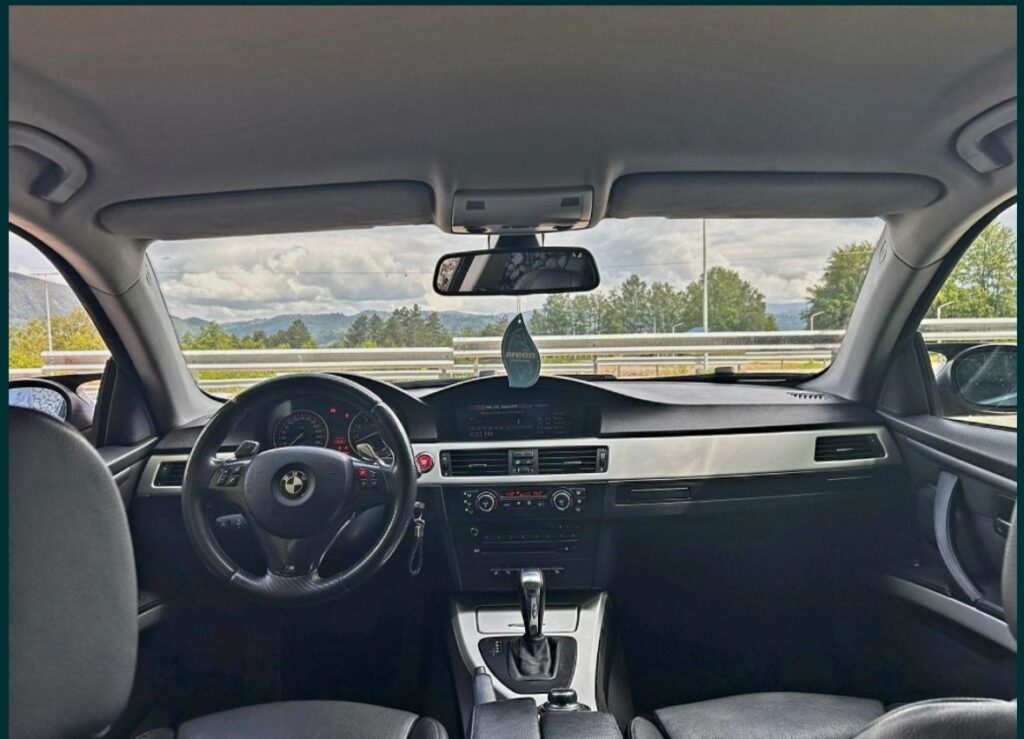 BMW E92 335xi // xDrive // Automat // Benzina //