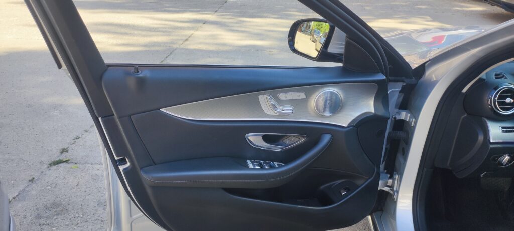 Proprietar,vând Mercedes E class,2016