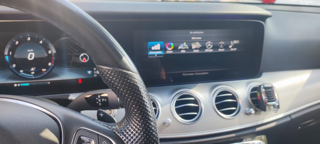 Proprietar,vând Mercedes E class,2016