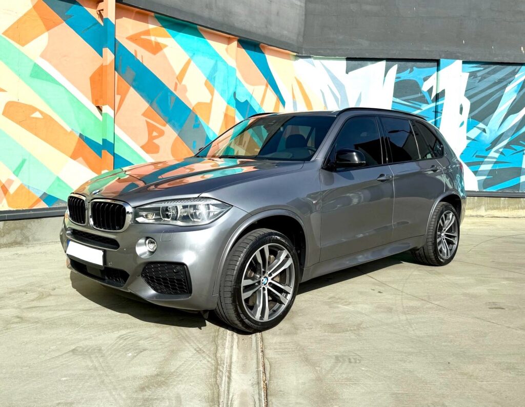 BMW X5 F15 M50d 381 cp | Istoric Reprezentanta