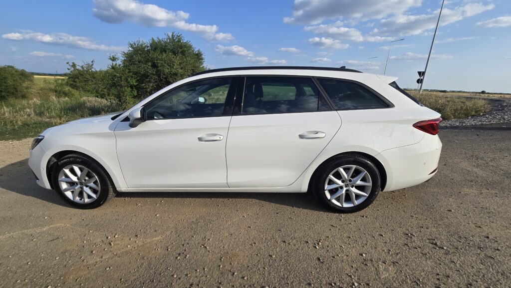 Seat Leon Sportstourer 2.0 TDI DSG Style Edition