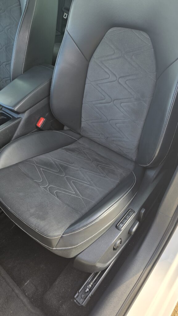 Seat Leon Sportstourer 2.0 TDI DSG Style Edition