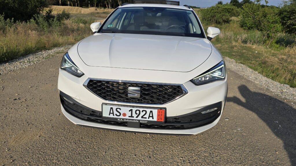 Seat Leon Sportstourer 2.0 TDI DSG Style Edition