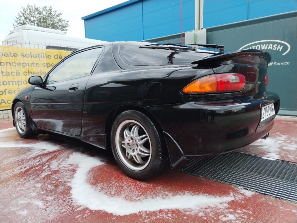 Mazda MX-3 / 1.8 Benzina V6  / 1994