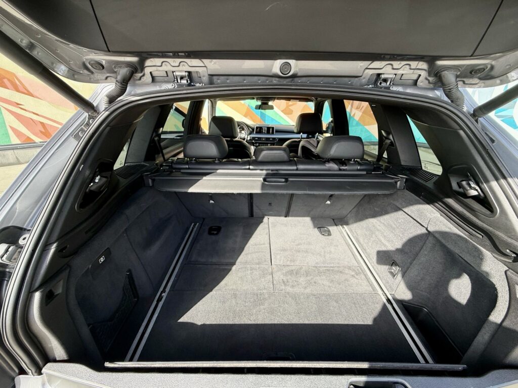 BMW X5 F15 M50d 381 cp | Istoric Reprezentanta