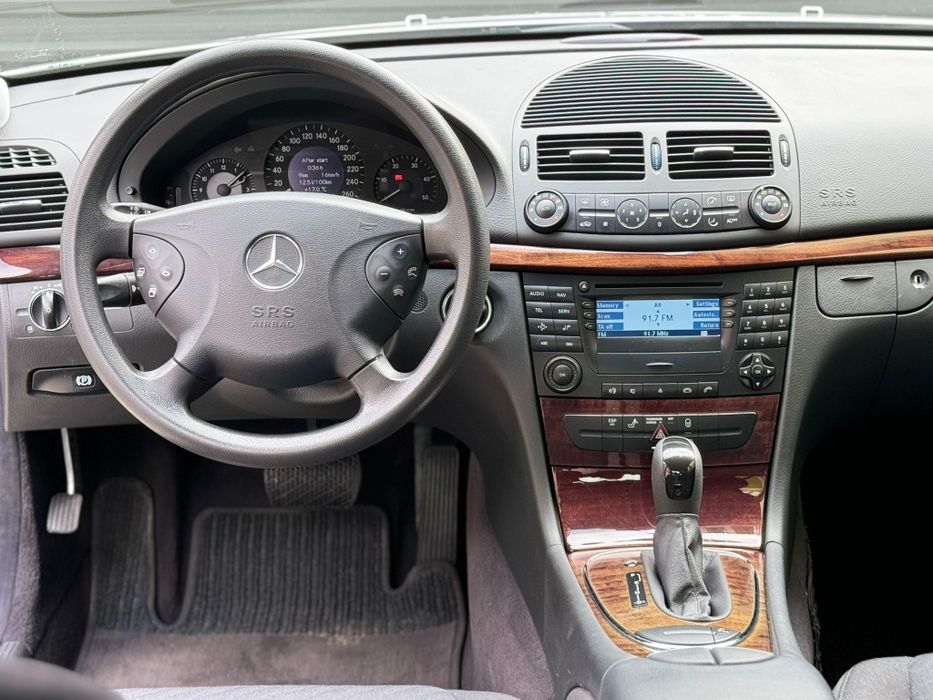 Mercedes  E classe w211  2.2 impecabil