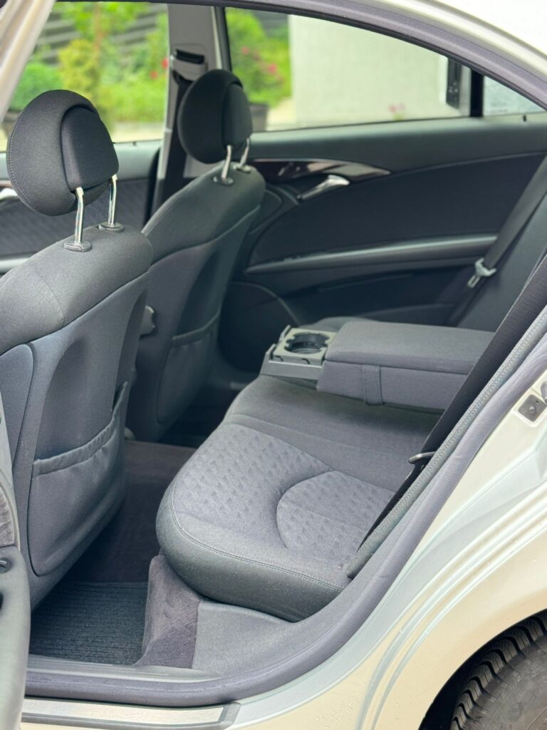 Mercedes  E classe w211  2.2 impecabil