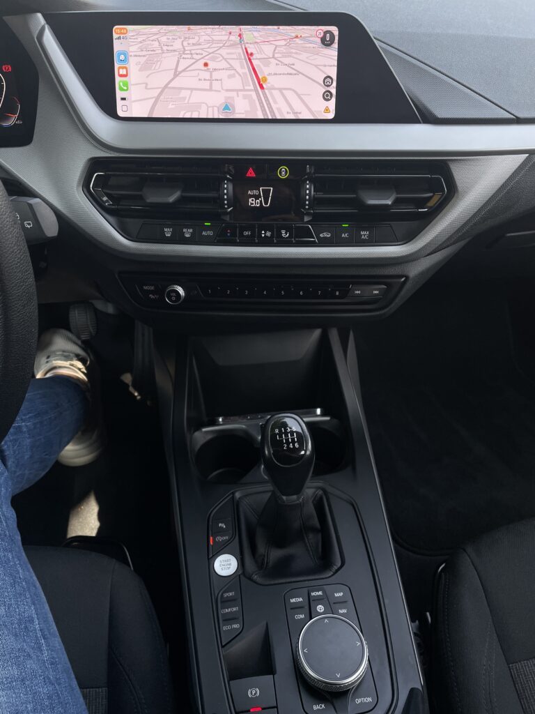BMW Seria 1 116d F40