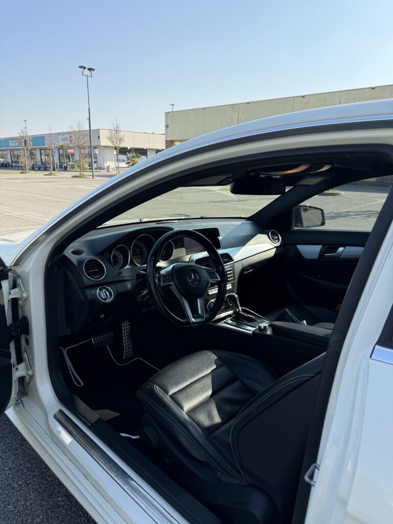 Mercedes c250 cdi w204 204cp AMG