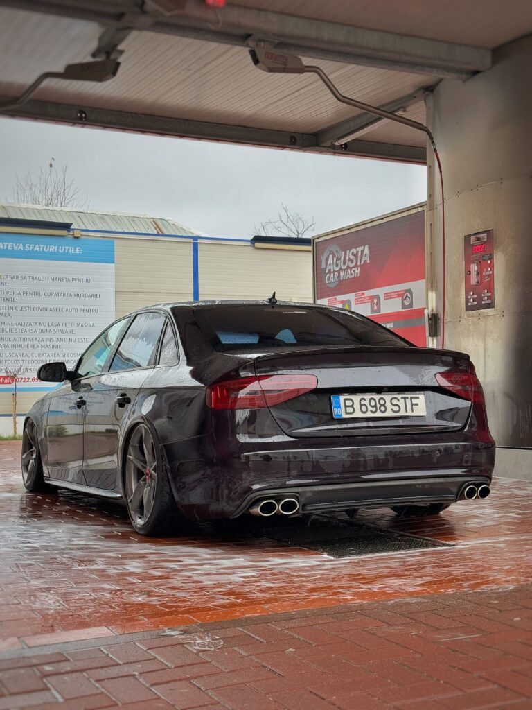 AUDI A4 B8 Airride