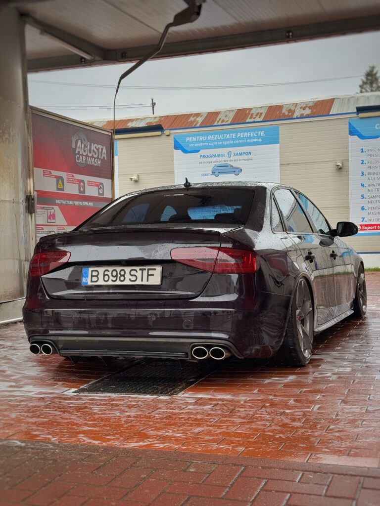 AUDI A4 B8 Airride