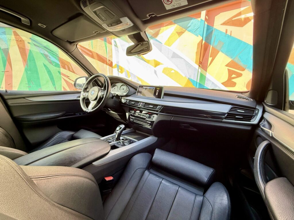 BMW X5 F15 M50d 381 cp | Istoric Reprezentanta