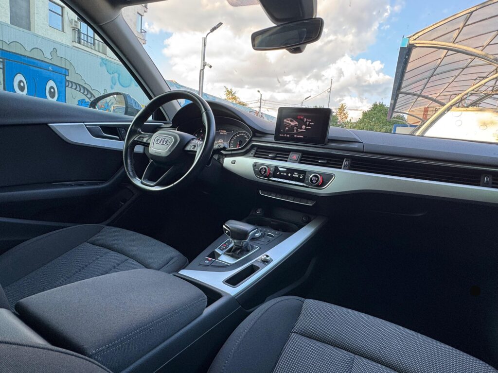 Audi A4 2017 2.0 TDI - Cutie Automată