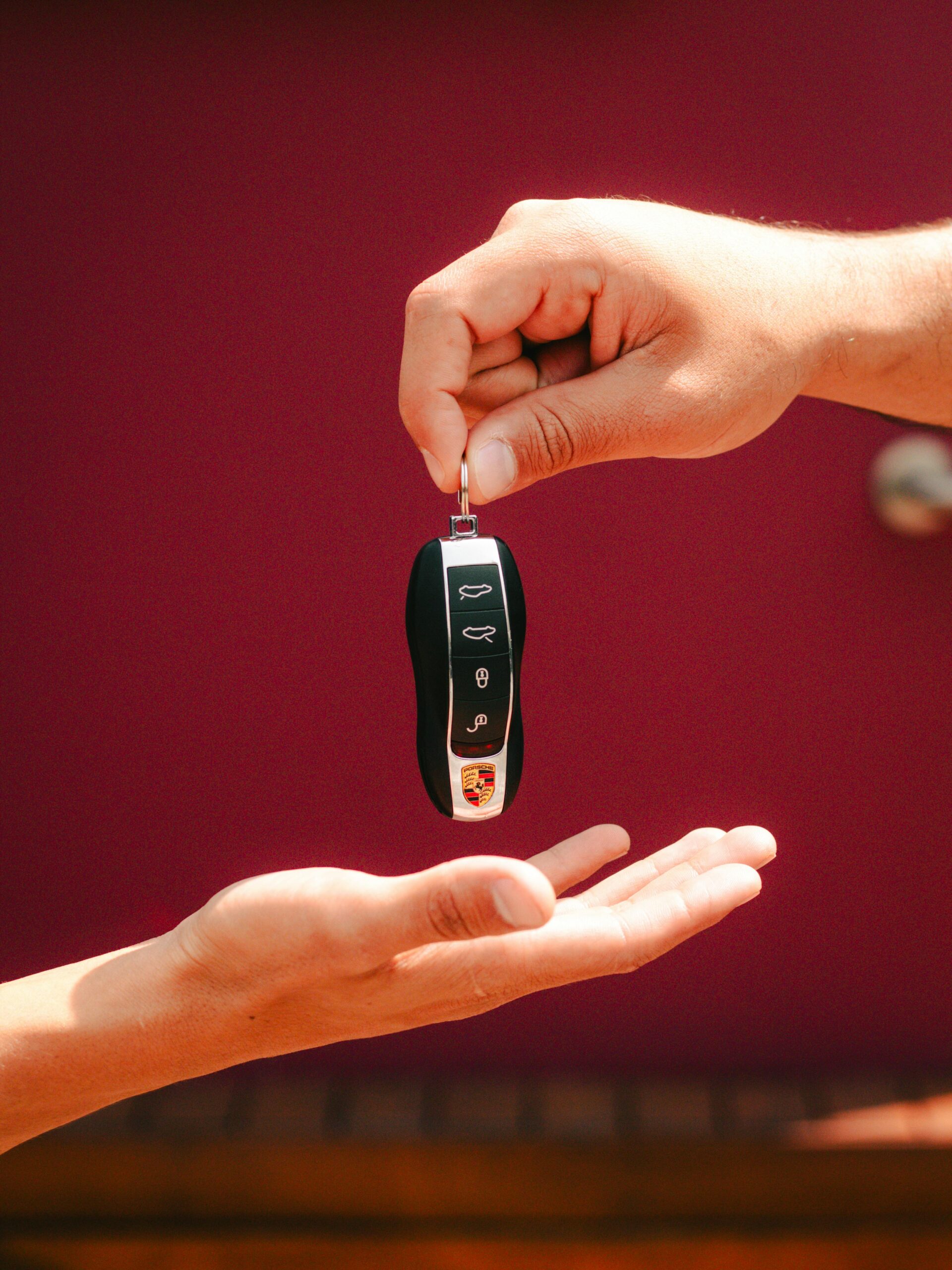 Leasing operațional sau credit auto? Ce alegem?
