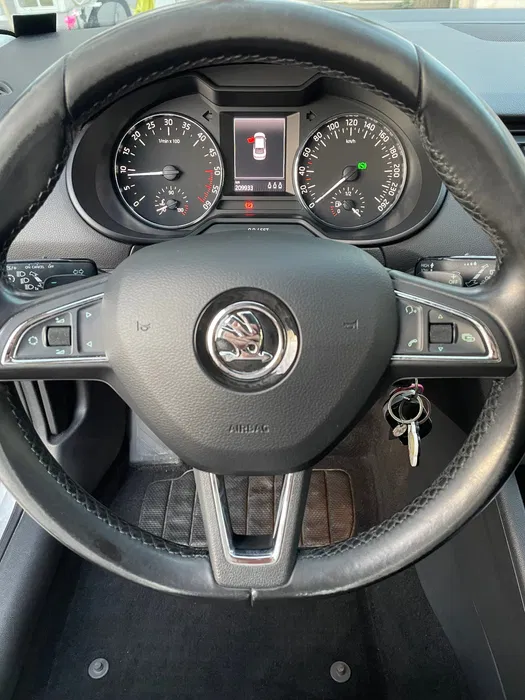 SKODA OCTAVIA 3 DSG6 2.0 TDI
