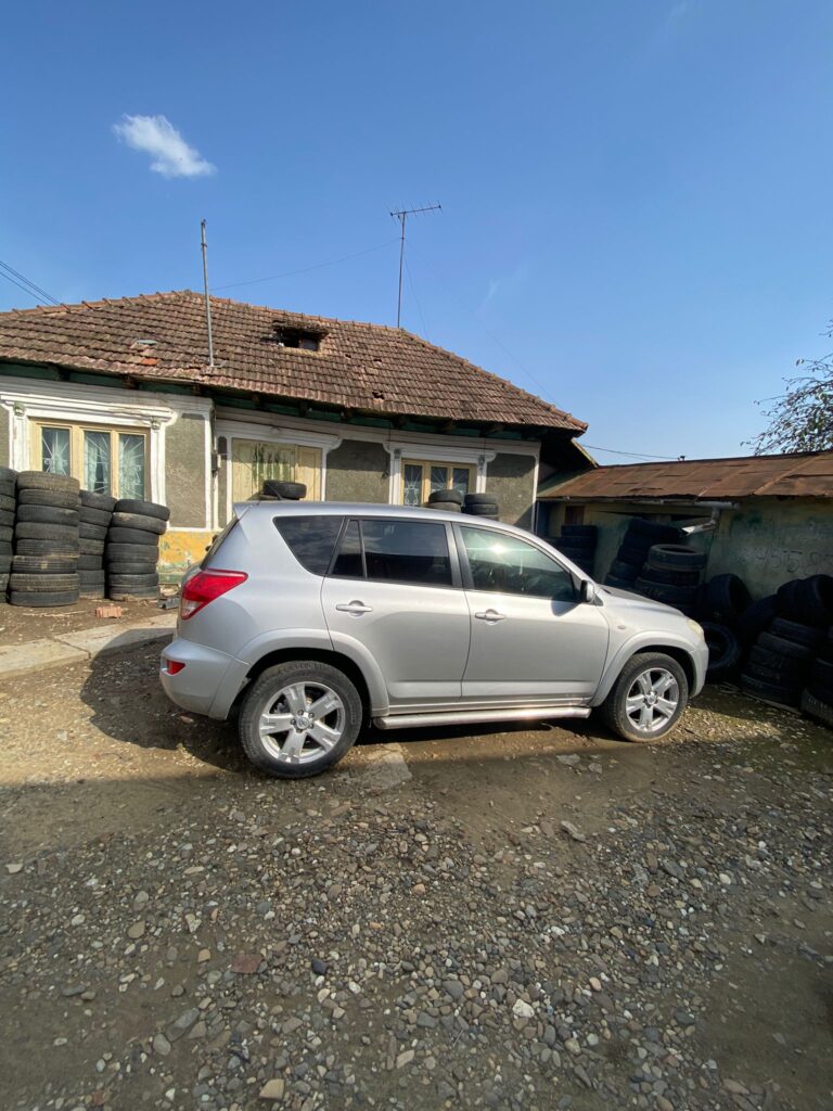 VAND TOYOTA RAV-4